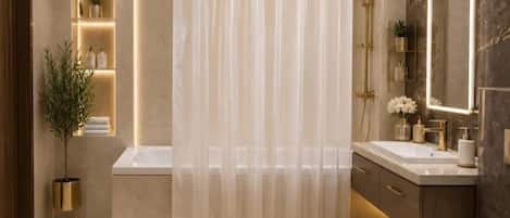 Comfort Quadruple Room | Bathroom | Hair dryer, towels, soap, shampoo