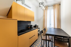 Fridge, microwave, oven, coffee/tea maker - Ortigia in Giallo by Wonderful Italy (Siracusa)