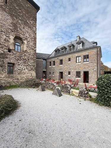 Oberburg | Einzigarte Ferienwohnung in historischer Burg.