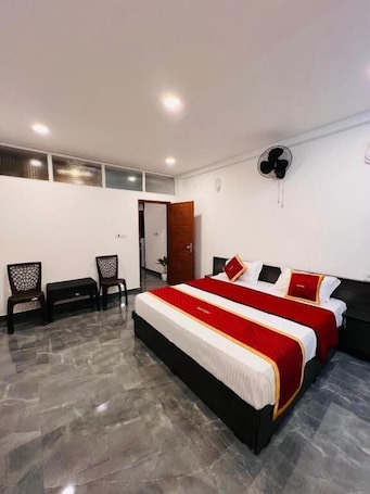 Standard Double Room, Balcony, Mountain View. Crescent Residency Wayanad