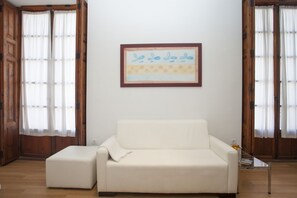 Living area - Tossal III - Central Apartment in Valencia (Valencia)