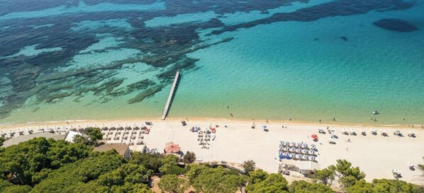 On the beach, beach towels - Villa Fernanda – elegance, space and panoramic views in Santa Margherita di Pula ✨🌿 (Santa Margherita di Pula)