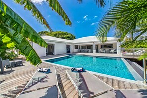 Pool - Exceptional villa for 8 - Pool and terraces (Saint-François)
