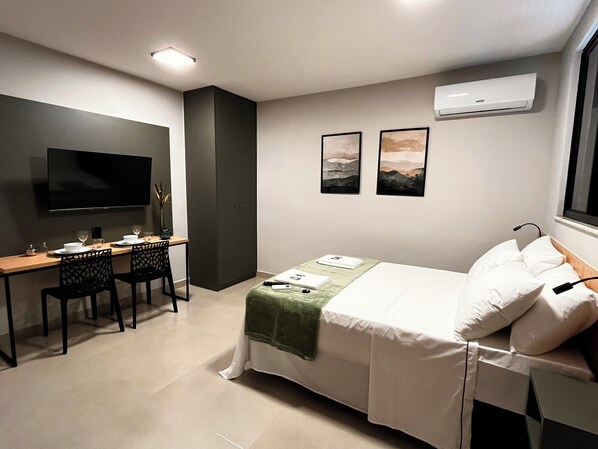 1 bedroom, iron/ironing board, Internet, bed sheets