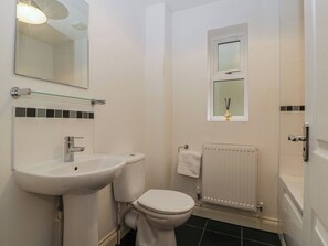 Shower - 42 Ynys Y Nos (Neath)