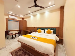 Deluxe Double or Twin Room | Desk, free WiFi - Hotel Tejas Pride (Bhadrak)