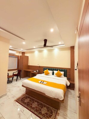 Deluxe Double or Twin Room - Hotel Tejas Pride (Bhadrak)