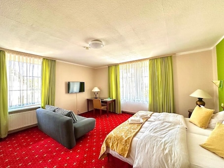 Double Room. Parkhotel Sonne