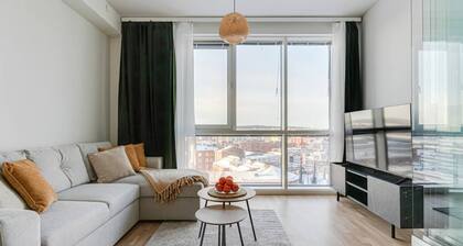Arena Comfort Queen-Free Gym-Views