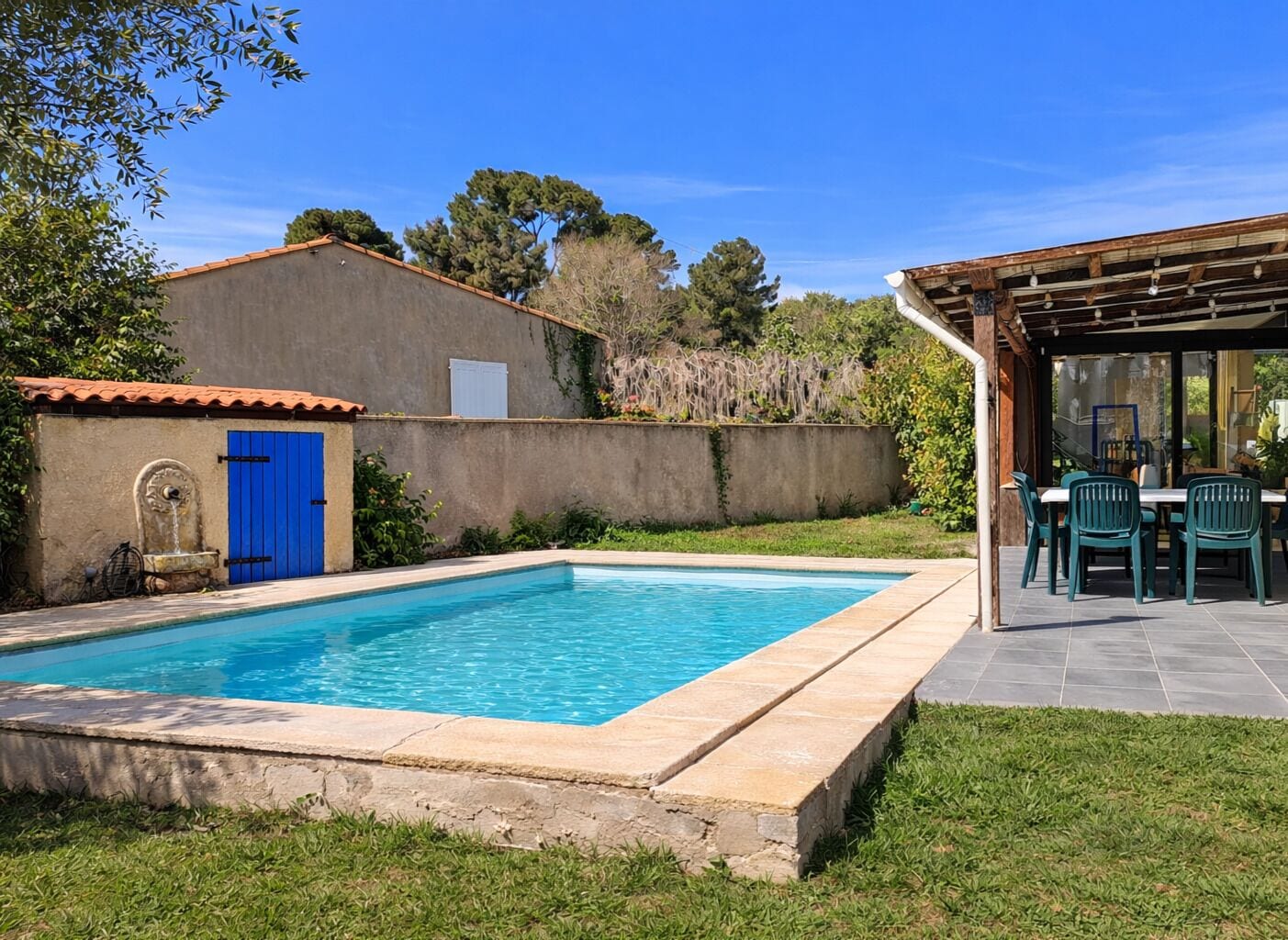 Piscine extérieure