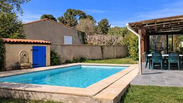Piscine extérieure