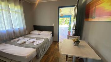 Quarto casal econômico, vista para o jardim