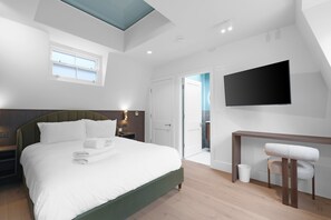 Room - The Sherlock Luxury Mews Designer 2 Bdr (London)