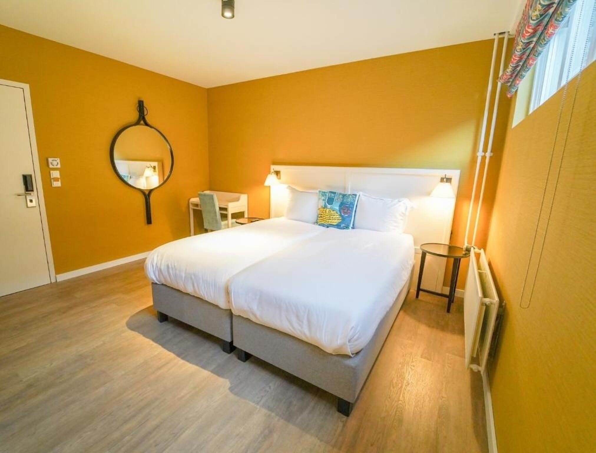 1 slaapkamer, een strijkplank/strijkijzer, gratis wifi, beddengoed