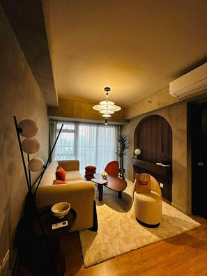 Basic Room, Balcony, City View | Living area - Onzé Escapes Azure Staycation (Parañaque)