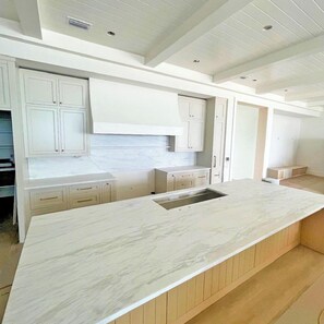 Interior - Brand New, Luxury Beachfront Vacation Home in Pensacola Beach! (Pensacola Beach)