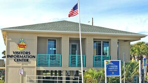 Exterior - New Luxury Gulf Front Home | Event Friendly | Elevator | Sleeps 24 (Pensacola Beach)