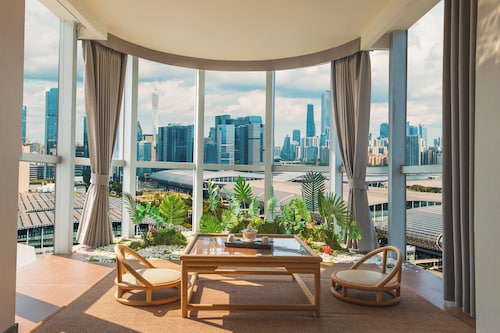 Ritz Star City View Residence 