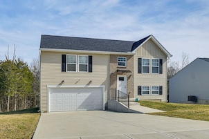 House (5 Bedrooms) | Interior