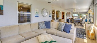 Waterfront Living in Lake Placid! Group Getaway