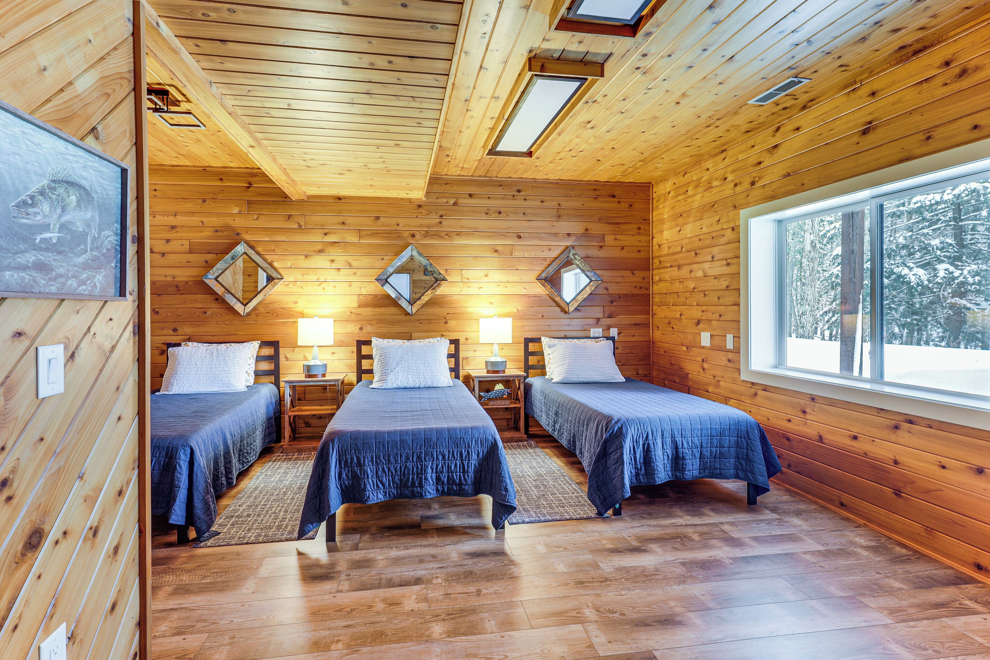 House (5 Bedrooms) | Interior