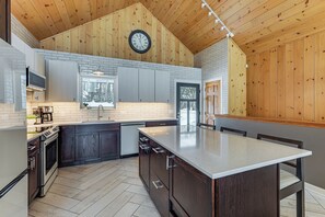 Maison (5 Bedrooms) | Intérieur