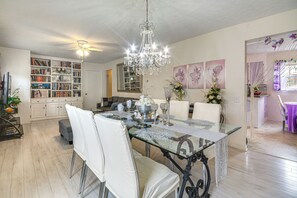 House (3 Bedrooms) | Interior - Hot Tub, Home Gym, Decks! Retreat 9 Mi to Mt Airy (Ararat)