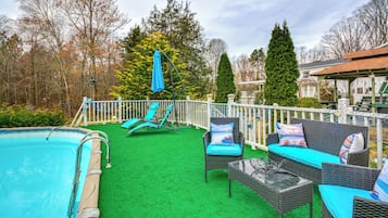 House (3 Bedrooms) | Front of property