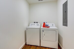 Casa (2 Bedrooms) | Interior