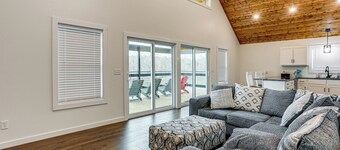 Ozarks Escape w/ River Views & Fire Pit