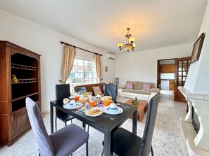 Dining - ALTURA TYPICAL HOUSE by HOMING (Altura)