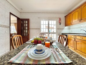 Dining - ALTURA TYPICAL HOUSE by HOMING (Altura)