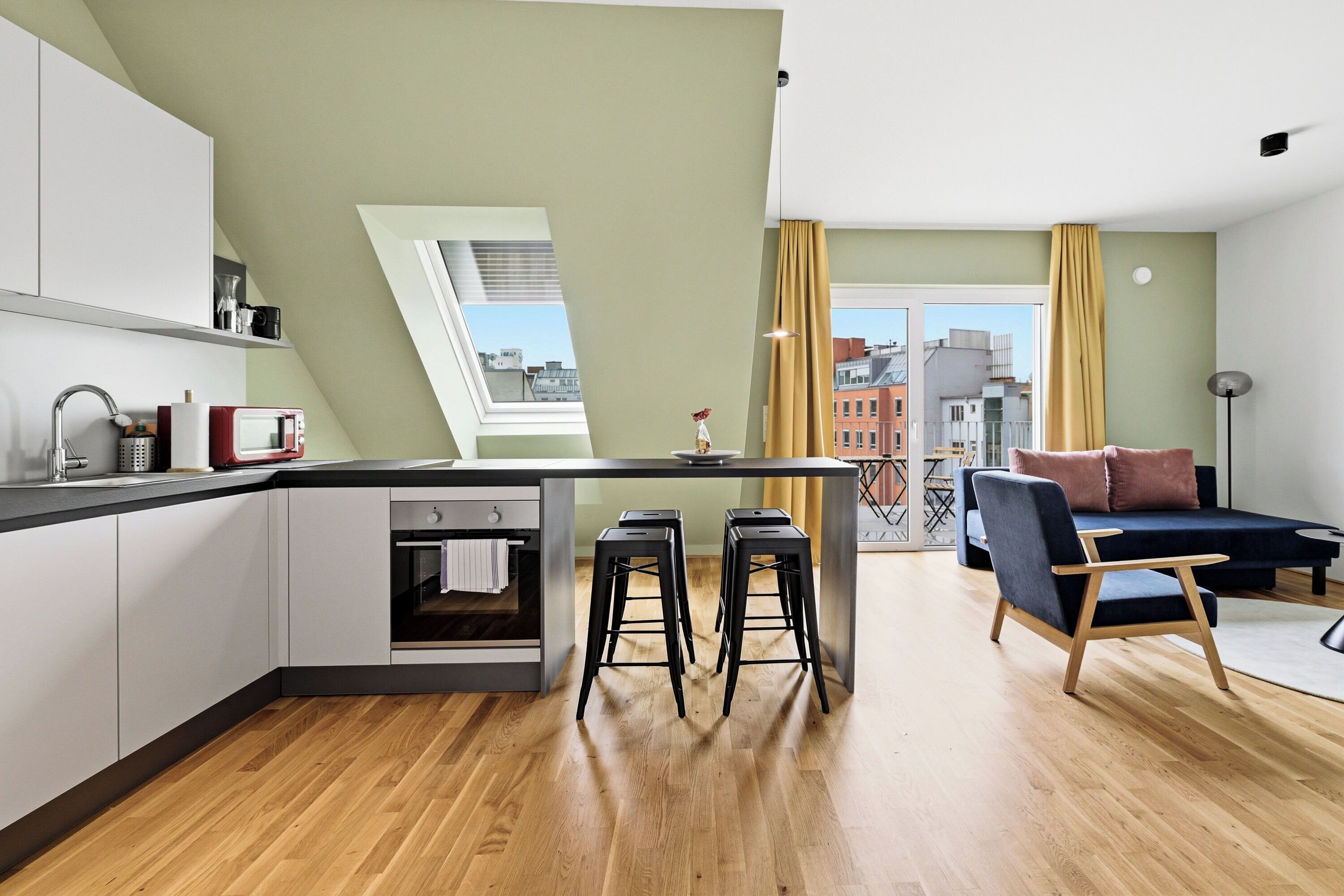 Superior Apartment | Individually decorated, individually furnished, soundproofing