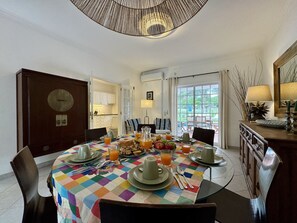 Dining - VILAMOURA SUMMER VILLA 3 WITH POOL by HOMING (Vilamoura)
