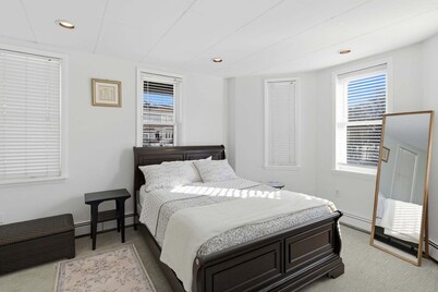 Pet Friendly Parks & Trails Pleasantville Home