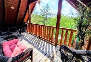 Cabin, 3 Bedrooms | Property grounds - Airport Runway 33 3 Bedroom Cabin (Pigeon Forge)