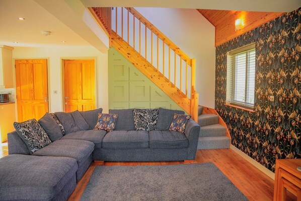 Living area - Maple Lodge (Knighton)