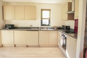 Cottage | Bếp riêng