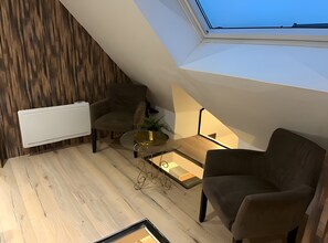 Interior - Holiday Home “Gîte Le Pré Salé” with Private Terrace and Wi-Fi (Boismont)