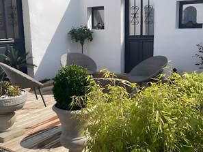 Terrace/patio - Holiday Home “Gîte Le Pré Salé” with Private Terrace and Wi-Fi (Boismont)