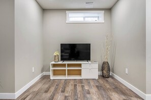 Room amenity - Newly Renovated 2 Bedroom Basement Suite (Calgary)