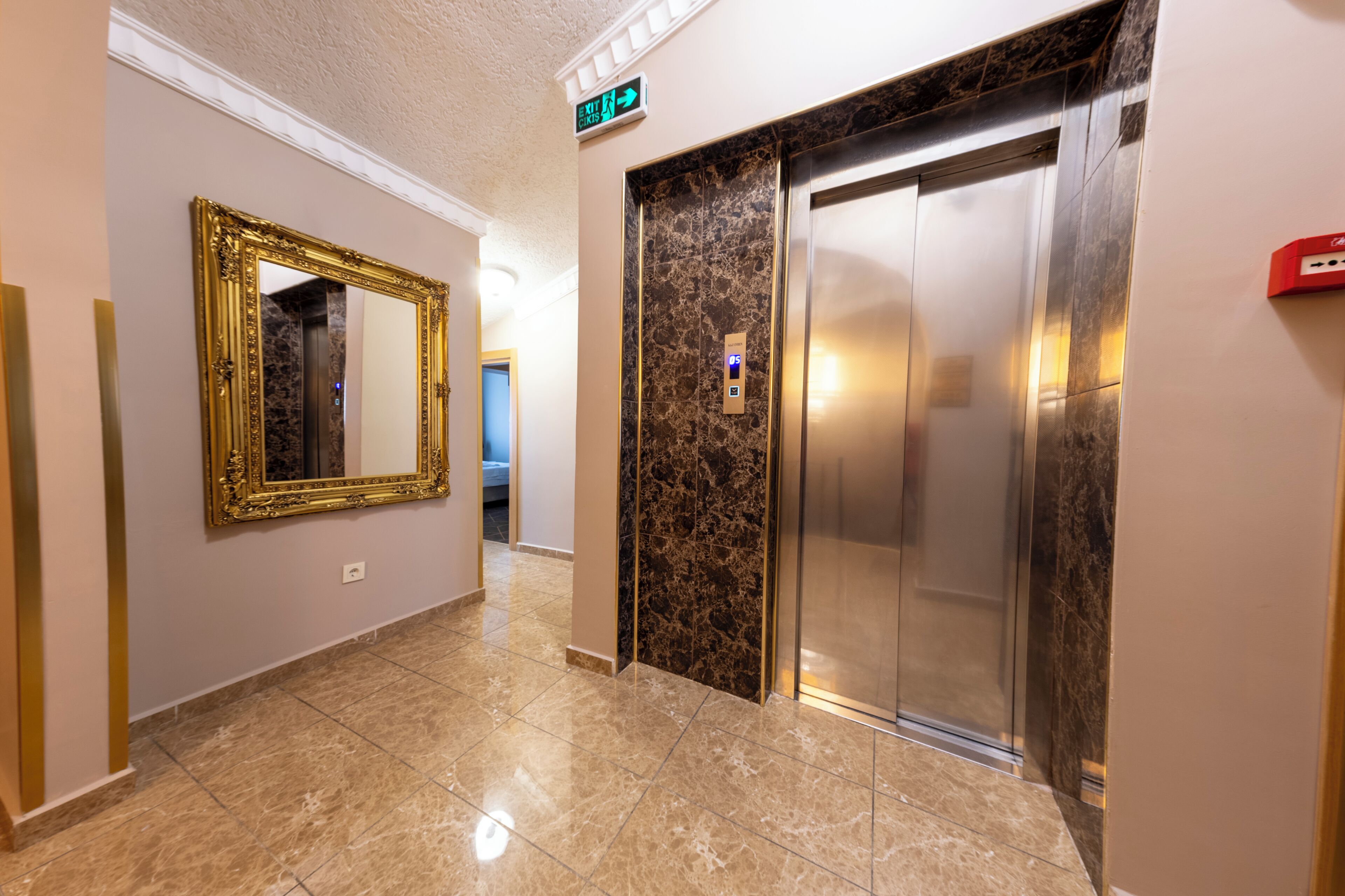 Elevator