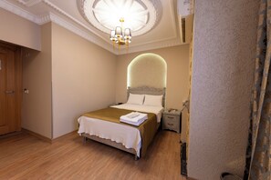 Familien-Vierbettzimmer, Blick auf den Innenhof