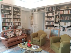 Interior - VILLA SAINT-PIERRE (La Trimouille)
