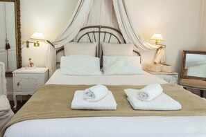 3 slaapkamers, een strijkplank/strijkijzer, wifi, beddengoed