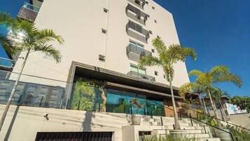 Apartamento básico | Fachada