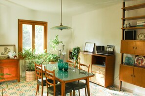 Dining - Le Magnolie – House with Garden near Bologna (Sasso Marconi)