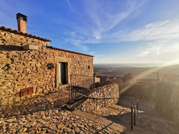 Villa Confort, vista a la colina | Wifi gratis 
