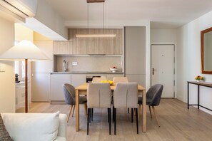 Interior - An architect-designed two-bedroom in Tetuán, finished in soft beige and earth tones, with an open-plan living space on tree-lined streets beside the Bernabéu and the best shopping of Nuevos Ministerios. (MADRID)