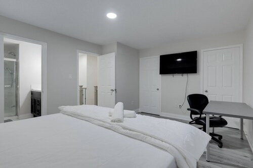 Room-big 1bed Suite With Fast Internet,